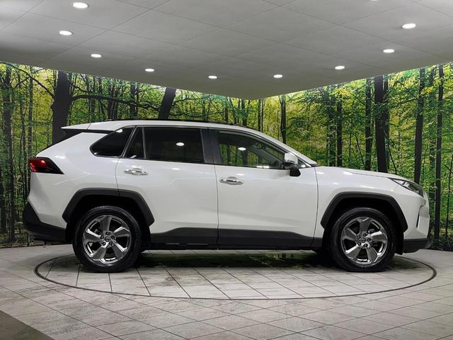 ＲＡＶ４ Ｇ　４ＷＤ　純正９型ナビ　バックカメラ　セーフティセンス　レーダークルーズ　禁煙車　電動リアゲート　前席シートヒーター　合皮レザーシート　ステアリングヒーター　　ドラレコ　ＥＴＣ　純正１８インチアルミ（37枚目）