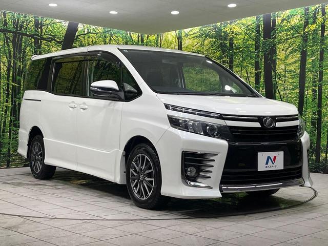 ヴォクシー ＺＳ　４ＷＤ　純正ＨＤＤナビ　バックカメラ　寒冷地仕様　セーフティセンス　禁煙車　スマートキー　ＬＥＤヘッド　ビルトインＥＴＣ　純正１６インチアルミ　オートライト　デュアルエアコン（18枚目）