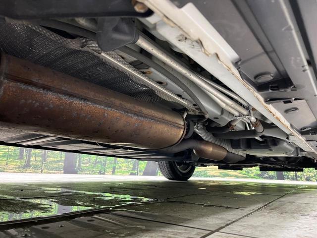 ヴォクシー ＺＳ　４ＷＤ　純正ＨＤＤナビ　バックカメラ　寒冷地仕様　セーフティセンス　禁煙車　スマートキー　ＬＥＤヘッド　ビルトインＥＴＣ　純正１６インチアルミ　オートライト　デュアルエアコン（25枚目）