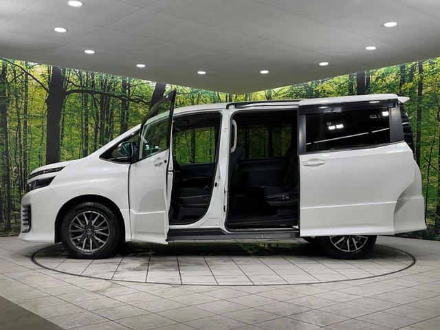 ヴォクシー ＺＳ　４ＷＤ　純正ＨＤＤナビ　バックカメラ　寒冷地仕様　セーフティセンス　禁煙車　スマートキー　ＬＥＤヘッド　ビルトインＥＴＣ　純正１６インチアルミ　オートライト　デュアルエアコン（32枚目）
