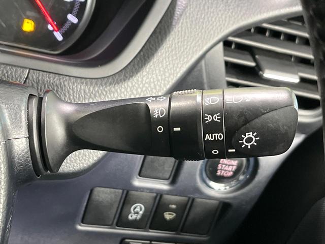 ヴォクシー ＺＳ　４ＷＤ　純正ＨＤＤナビ　バックカメラ　寒冷地仕様　セーフティセンス　禁煙車　スマートキー　ＬＥＤヘッド　ビルトインＥＴＣ　純正１６インチアルミ　オートライト　デュアルエアコン（42枚目）