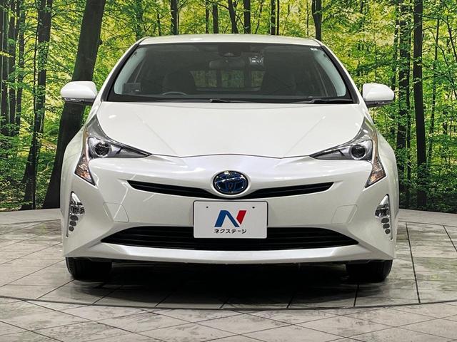 プリウス Ｓ　４ＷＤ　ＳＤナビ　バックカメラ　寒冷地仕様　衝突被害軽減システム　ドラレコ　スマートキー　ＬＥＤヘッド　クルコン　オートハイビーム　オートライト　オートエアコン　Ｂｌｕｅｔｏｏｔｈ　ＣＤ　ＤＶＤ再生（15枚目）