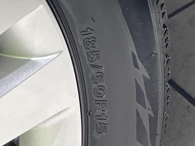 フィット ｅ：ＨＥＶベーシック　４ＷＤ　禁煙車　ＳＤナビ　Ｂｌｕｅｔｏｏｔｈ再生　バックカメラ　ホンダセンシング　アダプティブクルーズ　寒冷地仕様　ドライブレコーダー　ＬＥＤヘッド　ＥＴＣ　スマートキー　電子パーキングブレーキ（53枚目）