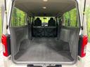 後席を格納すると、これだけの広さが!シーンに合わせたシートアレンジで、大きな荷物も積むことが出来ます♪