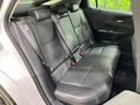 後部座席も気になるようなキズ・汚れやへたり等、大きなダメージはなく、良好な状態です。