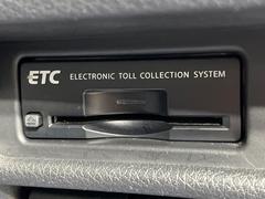 【ＥＴＣ】高速道路の料金所をストレスなく通過！話題のスポットやサービスエリアに多い「スマートIntercooler」利用時は必須のアイテムです。当店でセットアップを実施、ご納車当日からすぐにご利用いただけます！ 6