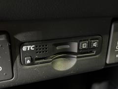 【ＥＴＣ】高速道路の料金所をストレスなく通過！話題のスポットやサービスエリアに多い「スマートIntercooler」利用時は必須のアイテムです。当店でセットアップを実施、ご納車当日からすぐにご利用いただけます！ 5