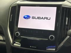 �ڽ��������ʥӡۿ͵��ν����ʥӤ������������ǥ�����ǽ�⽼�¤��Ƥ��ꡢ�£�������������³����Ф������Υ��ޥۤ�ͣУ��ץ쥤�䡼�β��ڤ������ǽ�������α�ž������˳ڤ����ʤ�ޤ����� 3