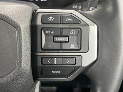 �ڥ졼�������롼������ȥ�����۹�®ƻϩ�Ǥ�Ĺ��Υ���Ԥ��ڤˡ�����ư��®�٤��ݤĥ��롼������ȥ����뤬�����ͷڸ������ƥ��Ϣ�Ȥ��������μ�ξ���Τ��Ƽִ֤��ݤĤ褦��®��Ĵ�ᤷ�Ƥ���ޤ����� 7