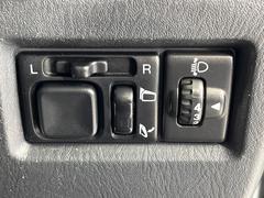 ����ư��Ǽ�ߥ顼�ۥ����ɥߥ顼����ư��Ǽ���ȤʤäƤ��ꡢ������־�Ǥ⥭�����Ĥ��ꥹ�����ޤ����ޤ��� 7