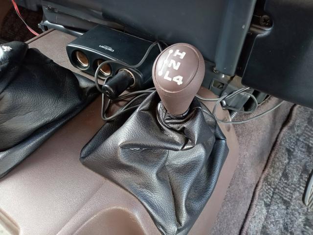 ランドクルーザープラド SX 4WD ディーゼルターボ 5速MT ETC バックソナー ヒッチメンバー センターデフロック プレヒート ヘッドライトウオッチャー フロントフォグ 社外16インチAW(13枚目)