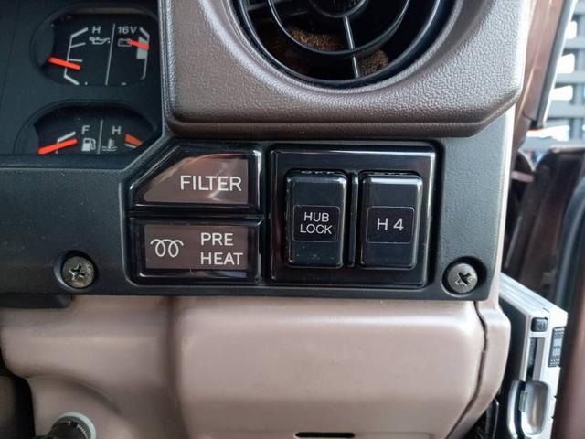 ランドクルーザープラド SX 4WD ディーゼルターボ 5速MT ETC バックソナー ヒッチメンバー センターデフロック プレヒート ヘッドライトウオッチャー フロントフォグ 社外16インチAW(20枚目)