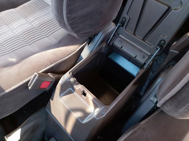 ランドクルーザープラド SX 4WD ディーゼルターボ 5速MT ETC バックソナー ヒッチメンバー センターデフロック プレヒート ヘッドライトウオッチャー フロントフォグ 社外16インチAW(27枚目)