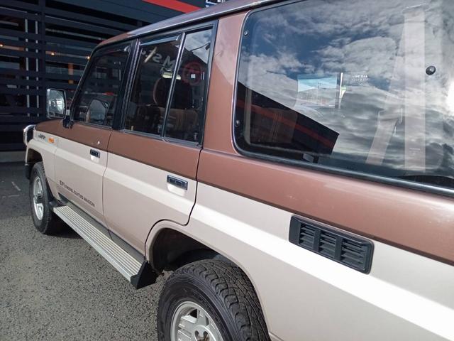 ランドクルーザープラド SX 4WD ディーゼルターボ 5速MT ETC バックソナー ヒッチメンバー センターデフロック プレヒート ヘッドライトウオッチャー フロントフォグ 社外16インチAW(42枚目)
