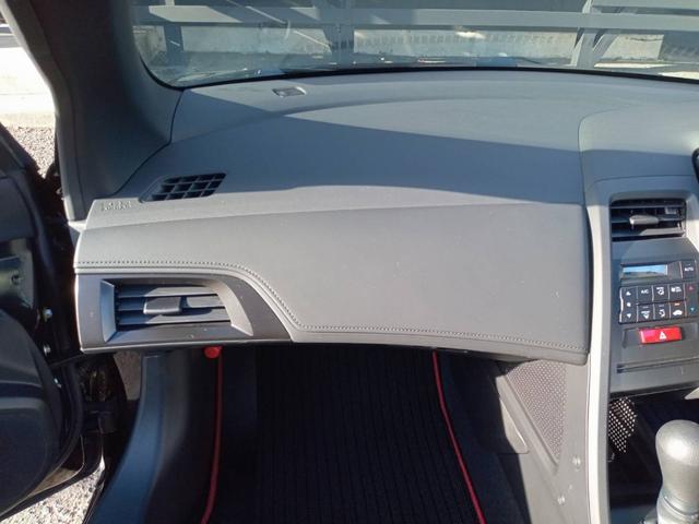 Ｓ６６０ β　１オーナー　ターボ車　アクティブリアスポイラー　パドルシフト　ソフトトップ　スポーツファブリックシート　ＬＥＤヘッドライト　オートライト　横滑り防止　純正エンジンスターター　禁煙車　純正１５インチＡＷ（34枚目）