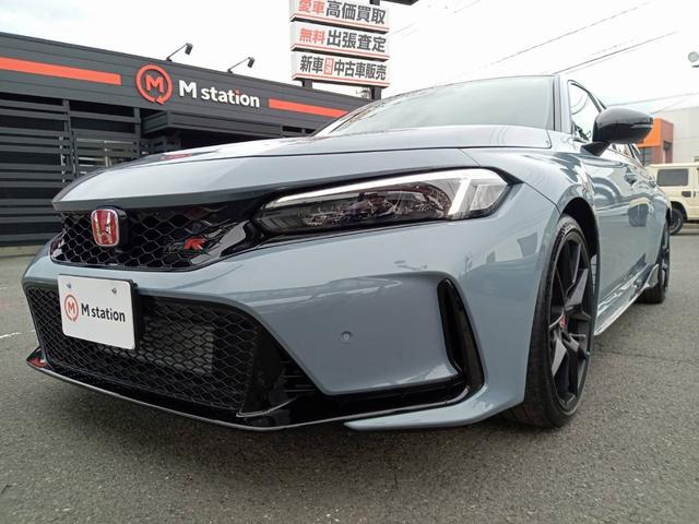 シビック タイプR 1オーナー エアロダイナミクス 専用リアスポイラー/シート/ステアリング ホンダセンシング レーダークルコン 純正コネクトディスプレイナビTV Bカメラ ブレンボ製キャリパー トリプルマフラー(10枚目)