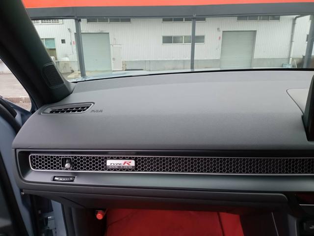 シビック タイプR 1オーナー エアロダイナミクス 専用リアスポイラー/シート/ステアリング ホンダセンシング レーダークルコン 純正コネクトディスプレイナビTV Bカメラ ブレンボ製キャリパー トリプルマフラー(46枚目)