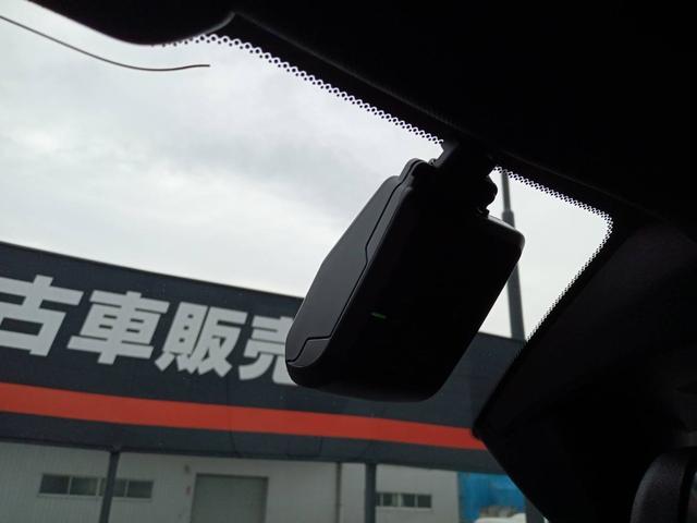 シビック タイプR 1オーナー エアロダイナミクス 専用リアスポイラー/シート/ステアリング ホンダセンシング レーダークルコン 純正コネクトディスプレイナビTV Bカメラ ブレンボ製キャリパー トリプルマフラー(57枚目)