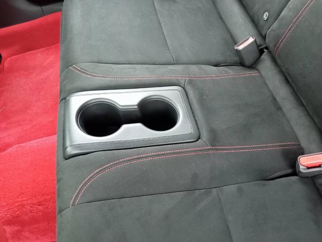 シビック タイプR 1オーナー エアロダイナミクス 専用リアスポイラー/シート/ステアリング ホンダセンシング レーダークルコン 純正コネクトディスプレイナビTV Bカメラ ブレンボ製キャリパー トリプルマフラー(65枚目)