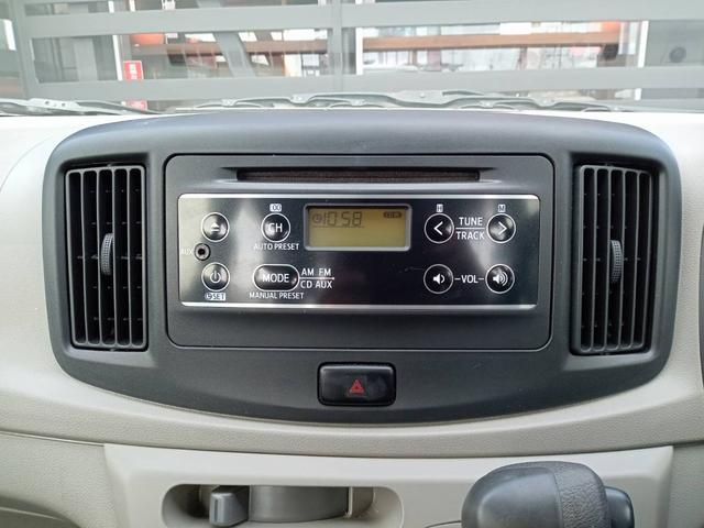 ミライース Lf スマートセレクションSA 4WD スマートアシスト 衝突回避支援ブレーキ 誤発進制御 先行車発進お知らせ機能 先行車接近お知らせ機能 横滑り防止 ABS アイドリングストップ 純正オーディオ 禁煙車 社外14インチAW(18枚目)