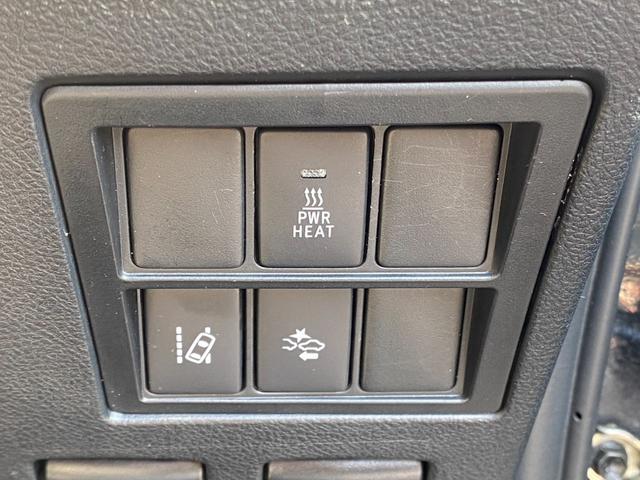 ハイラックス Z プリクラッシュセーフティ レーンアシスト レーダークルーズコントロール 純正ナビ バックカメラ ETC LEDヘッドライト オートライト プッシュスタート 寒冷地仕様 マッドクロス17インチホイール(18枚目)