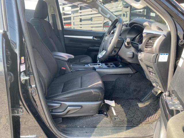 ハイラックス Z プリクラッシュセーフティ レーンアシスト レーダークルーズコントロール 純正ナビ バックカメラ ETC LEDヘッドライト オートライト プッシュスタート 寒冷地仕様 マッドクロス17インチホイール(32枚目)