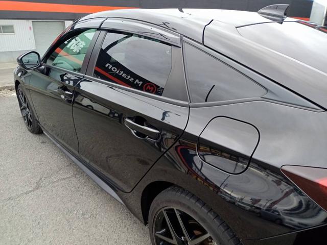 シビック ＥＸ　１オーナー　ホンダセンシング　クリアランスソナー　ＢＳＭ　レーダークルーズコントロール　シートヒーター　ＢＯＳＥスピーカー　純正ナビ　フルセグＴＶ　Ｂカメラ　ワイヤレス充電　ＥＴＣ　純正１８インチＡＷ（6枚目）