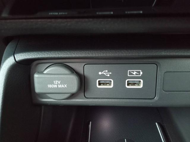 シビック ＥＸ　１オーナー　ホンダセンシング　クリアランスソナー　ＢＳＭ　レーダークルーズコントロール　シートヒーター　ＢＯＳＥスピーカー　純正ナビ　フルセグＴＶ　Ｂカメラ　ワイヤレス充電　ＥＴＣ　純正１８インチＡＷ（30枚目）