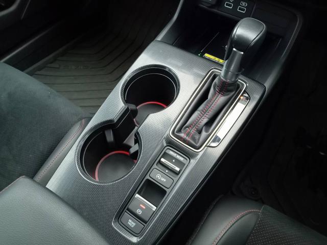 シビック ＥＸ　１オーナー　ホンダセンシング　クリアランスソナー　ＢＳＭ　レーダークルーズコントロール　シートヒーター　ＢＯＳＥスピーカー　純正ナビ　フルセグＴＶ　Ｂカメラ　ワイヤレス充電　ＥＴＣ　純正１８インチＡＷ（32枚目）