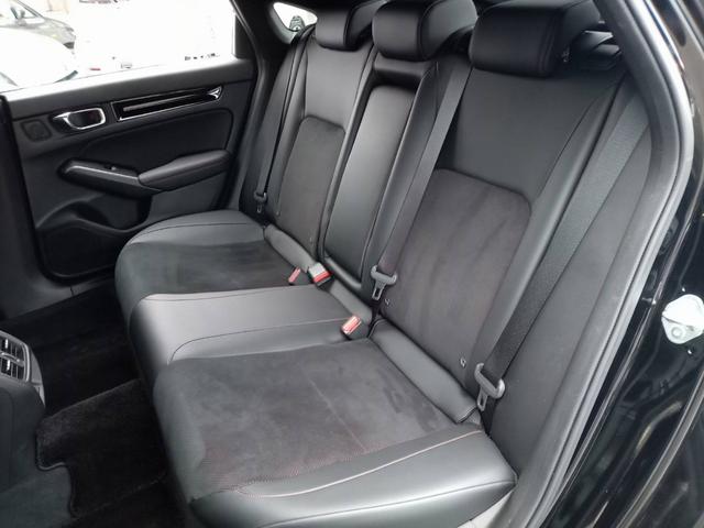 シビック ＥＸ　１オーナー　ホンダセンシング　クリアランスソナー　ＢＳＭ　レーダークルーズコントロール　シートヒーター　ＢＯＳＥスピーカー　純正ナビ　フルセグＴＶ　Ｂカメラ　ワイヤレス充電　ＥＴＣ　純正１８インチＡＷ（43枚目）