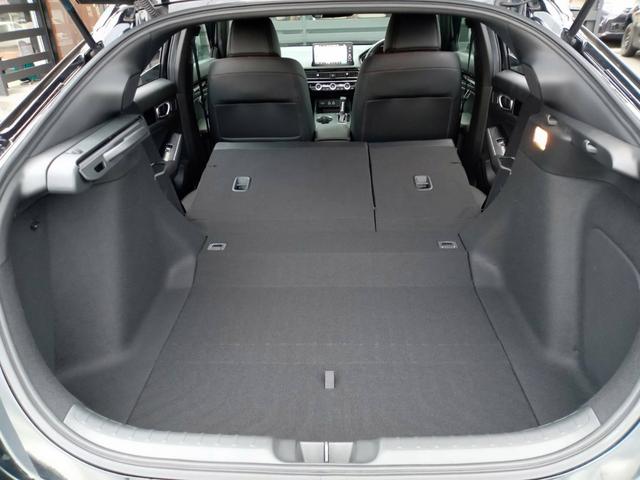 シビック ＥＸ　１オーナー　ホンダセンシング　クリアランスソナー　ＢＳＭ　レーダークルーズコントロール　シートヒーター　ＢＯＳＥスピーカー　純正ナビ　フルセグＴＶ　Ｂカメラ　ワイヤレス充電　ＥＴＣ　純正１８インチＡＷ（51枚目）