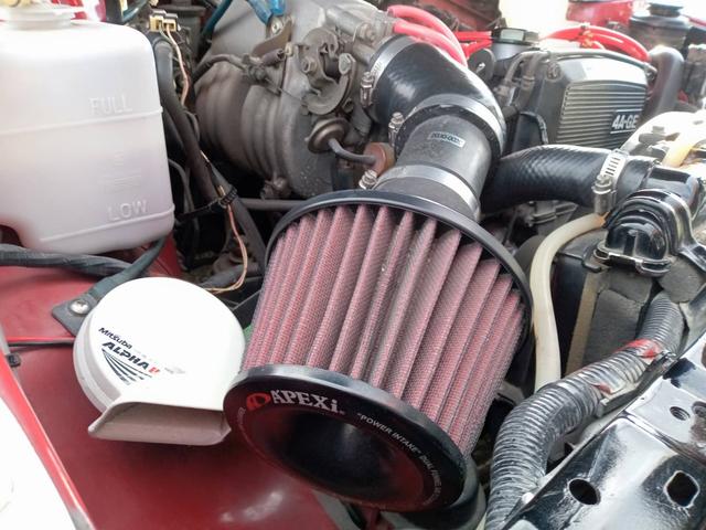 カローラレビン ＧＴ　ＡＰＥＸ　白黒全塗装　タイベル交換済　社外フルエアロ　５次元マフラー　ＢＬＩＴＺ車高調　ＡＰＥＸエアクリ　社外Ｆタワーバー　ビートラッシュＲタワーバー　社外ステアリング　レカロ製セミバケ　トスコ１４インチＡＷ（12枚目）