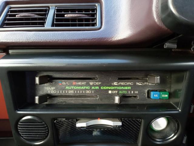 カローラレビン ＧＴ　ＡＰＥＸ　白黒全塗装　タイベル交換済　社外フルエアロ　５次元マフラー　ＢＬＩＴＺ車高調　ＡＰＥＸエアクリ　社外Ｆタワーバー　ビートラッシュＲタワーバー　社外ステアリング　レカロ製セミバケ　トスコ１４インチＡＷ（25枚目）