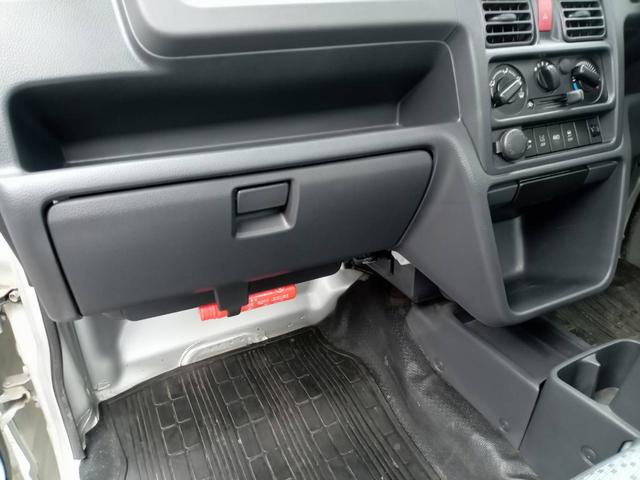 キャリイトラック ＫＣパワステ　１オーナー　スズキデュアルカメラブレーキサポート　パートタイム４ＷＤ　５速ＭＴ　車線逸脱警報　オートライト　横滑り防止　パワステ　ＡＢＳ　禁煙車（19枚目）