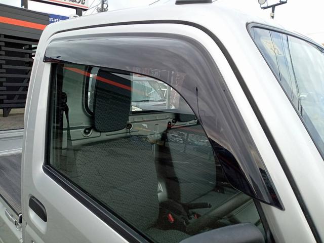 キャリイトラック ＫＣパワステ　１オーナー　スズキデュアルカメラブレーキサポート　パートタイム４ＷＤ　５速ＭＴ　車線逸脱警報　オートライト　横滑り防止　パワステ　ＡＢＳ　禁煙車（30枚目）