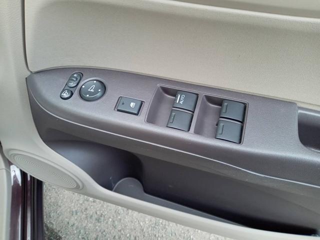 Ｎ－ＯＮＥ Ｇ・Ｌパッケージ　４ＷＤ　純正ディスプレイオーディオ　Ｂｌｕｅｔｏｏｔｈ　ＨＤＭＩ　バックカメラ　ＨＩＤヘッドライト　オートライト　横滑り防止　社外エンジンスターター　アイドリングストップ　社外１４インチＡＷ（26枚目）