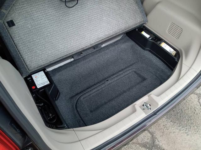 Ｎ－ＯＮＥ Ｇ・Ｌパッケージ　４ＷＤ　純正ディスプレイオーディオ　Ｂｌｕｅｔｏｏｔｈ　ＨＤＭＩ　バックカメラ　ＨＩＤヘッドライト　オートライト　横滑り防止　社外エンジンスターター　アイドリングストップ　社外１４インチＡＷ（47枚目）