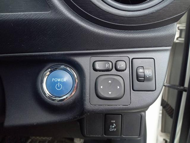 アクア S ハイブリッド 社外ナビTV オートライト 社外15インチAW 禁煙車 プッシュスタート 電動格納式ミラー(16枚目)