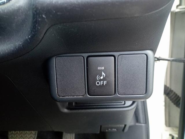 アクア S ハイブリッド 社外ナビTV オートライト 社外15インチAW 禁煙車 プッシュスタート 電動格納式ミラー(17枚目)