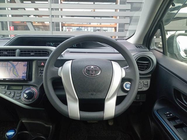 アクア S ハイブリッド 社外ナビTV オートライト 社外15インチAW 禁煙車 プッシュスタート 電動格納式ミラー(20枚目)