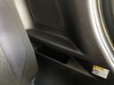 後席収納スペース装備になります！