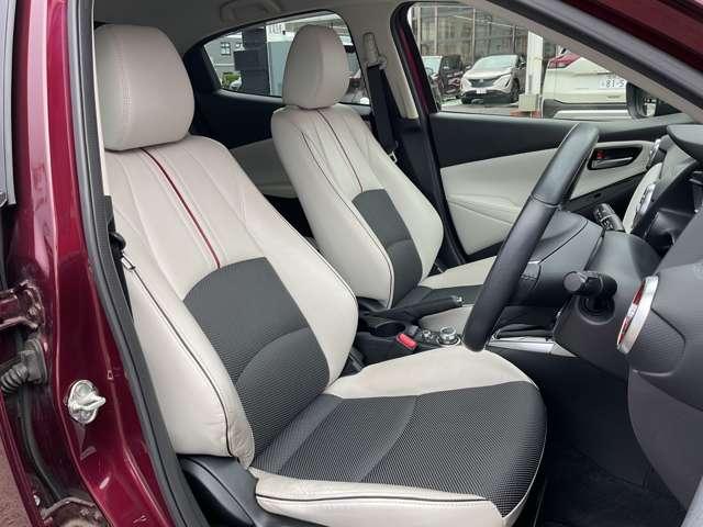 デミオ 13Sツーリング Lパッケージ 衝突軽減 純正ナビ バックカメラ クルコン アイドリングストップ 横滑り防止装置 障害物センサ- 車線逸脱警報 シートヒーター ドラレコ フルセグTV DVD再生 スマートキー LEDライト アルミ(16枚目)