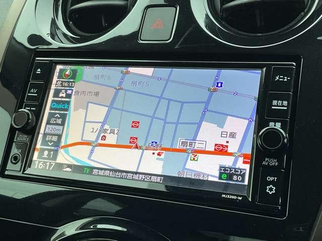 ノート ｅ－パワー　メダリスト　衝突軽減　ナビ　３６０°モニター　クルコン　ＥＴＣ　障害物センサー　スマートルームミラー　車線逸脱警報　ドラレコ　ＥＴＣ　フルセグＴＶ　ＤＶＤ再生　インテリキー　ＬＥＤライト　純正アルミ　ワンオーナー（8枚目）