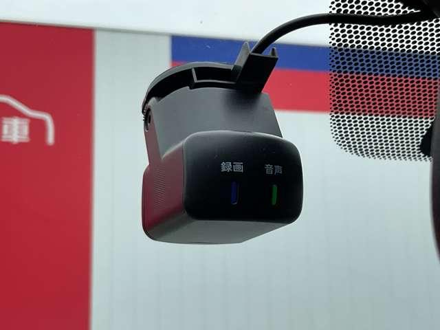 キックス Ｘ　プロパイロット　ワイドナビＴＶ　バックカメラ　障害物センサー　車線逸脱警報　シートヒーター　ドライブレコーダー　フルセグＴＶ　ＤＶＤ再生　インテリジェントキ－　ＬＥＤライト　純正アルミ　ワンオーナー（11枚目）