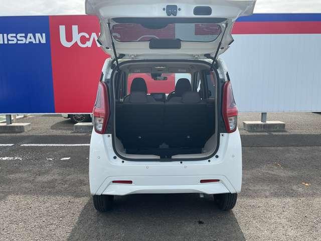 デイズ B 衝突軽減 ナビTV ワンオーナー キーレスキ- アイドリングストップ 横滑り防止装置 障害物センサー 車線逸脱警報 オートマチックハイビーム シートヒーター フルセグTV ワンオーナー(17枚目)