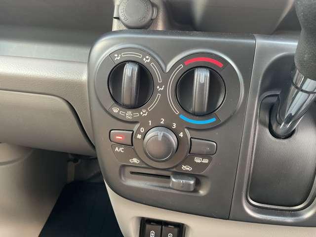 クリッパーバン ＤＸ　ＧＬパッケージ　４ＷＤ　衝突軽減　純正ＣＤ　キーレスキー　ワンオーナ－　アイドリングストップ　横滑り防止装置　障害物センサー　オートマチックハイビーム　両側スライドドア　ＬＥＤライト　前席パワーウィンドウ（7枚目）