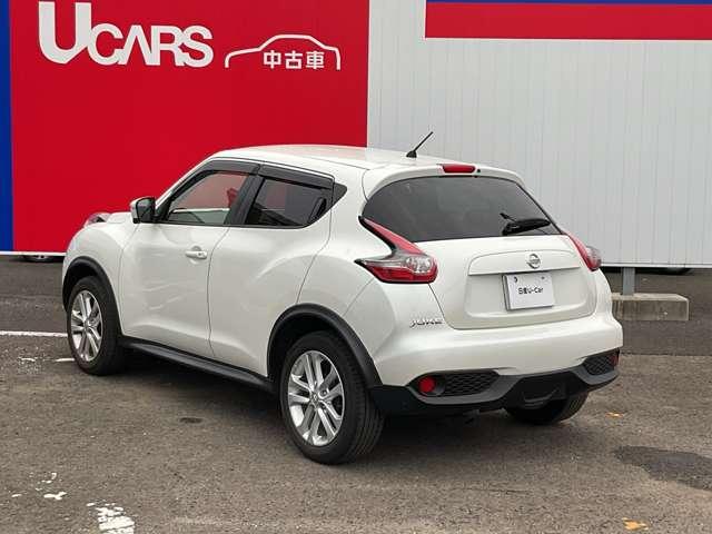 ジューク １５ＲＸ　Ｖセレクション　衝突軽減　ナビ　３６０°モニター　キセノン　ＥＴＣ　アイドリングストップ　横滑り防止装置　車線逸脱警報　オートマチックハイビーム　ドラレコ　フルセグ　ＤＶＤ再生　インテリキー　アルミ　オートエアコン（3枚目）