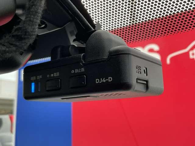 ジューク １５ＲＸ　Ｖセレクション　衝突軽減　ナビ　３６０°モニター　キセノン　ＥＴＣ　アイドリングストップ　横滑り防止装置　車線逸脱警報　オートマチックハイビーム　ドラレコ　フルセグ　ＤＶＤ再生　インテリキー　アルミ　オートエアコン（15枚目）