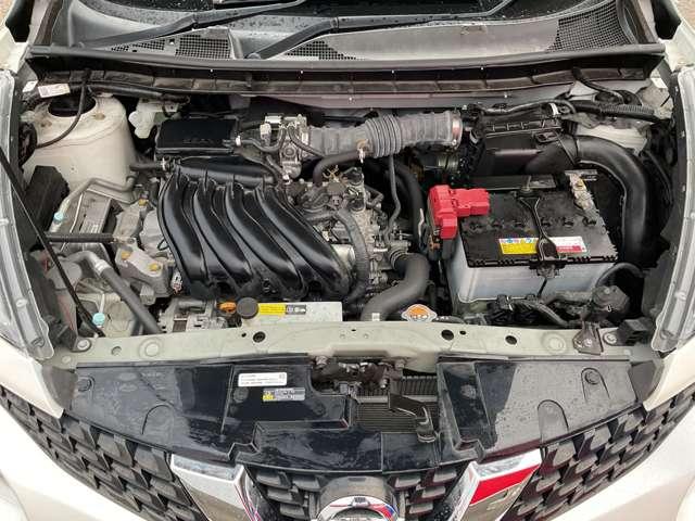 ジューク １５ＲＸ　Ｖセレクション　衝突軽減　ナビ　３６０°モニター　キセノン　ＥＴＣ　アイドリングストップ　横滑り防止装置　車線逸脱警報　オートマチックハイビーム　ドラレコ　フルセグ　ＤＶＤ再生　インテリキー　アルミ　オートエアコン（18枚目）