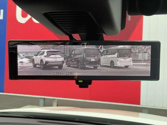 キックス Ｘ　ツートーンインテリアエディション　社用車ＵＰ　プロパイロット　ワイドナビＴＶ　ＥＴＣ　エマージェンシーブレーキ　アラウンドビューモニター　障害物センサー　スマートミラー　シートヒーター　ドラレコ　インテリキー　ＬＥＤライト　ＤＶＤ再生（10枚目）